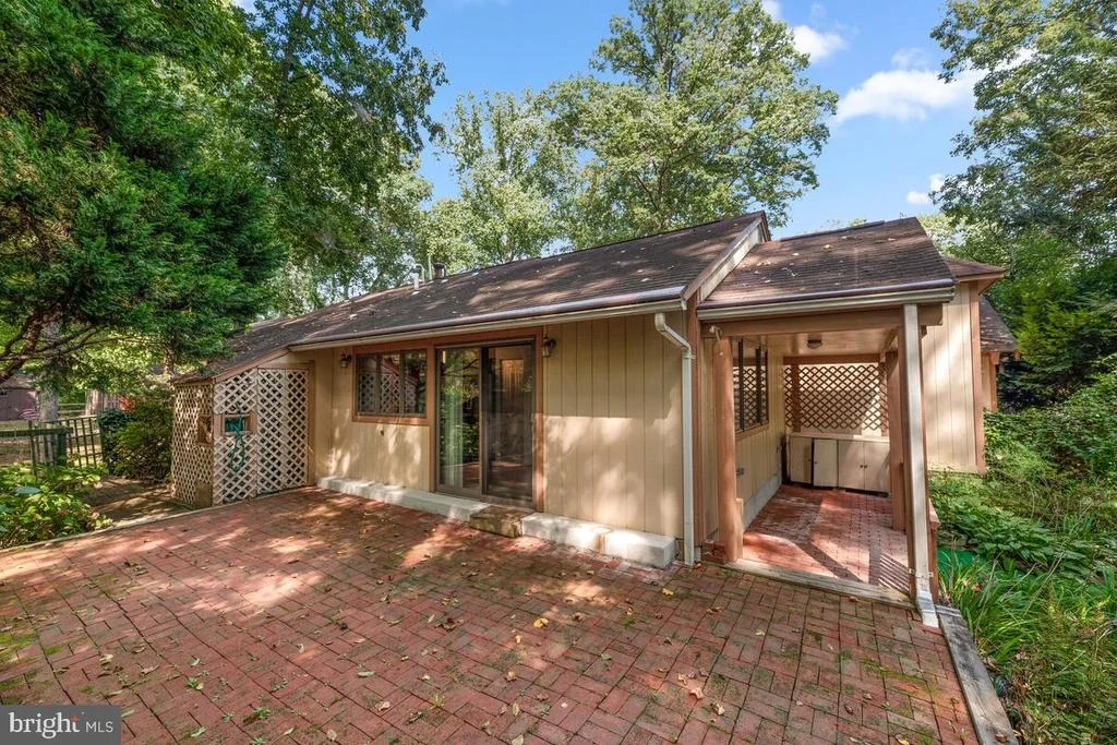 Photo of 6014 STEVENS FOREST ROAD