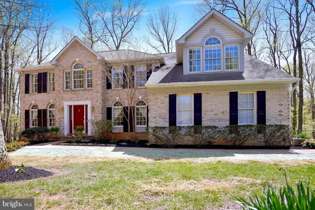 Photo of 704 FALLS ROAD