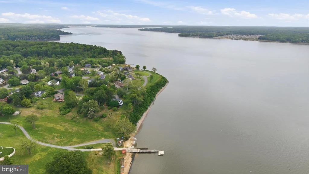 Photo of 160 CLIFFVIEW DRIVE