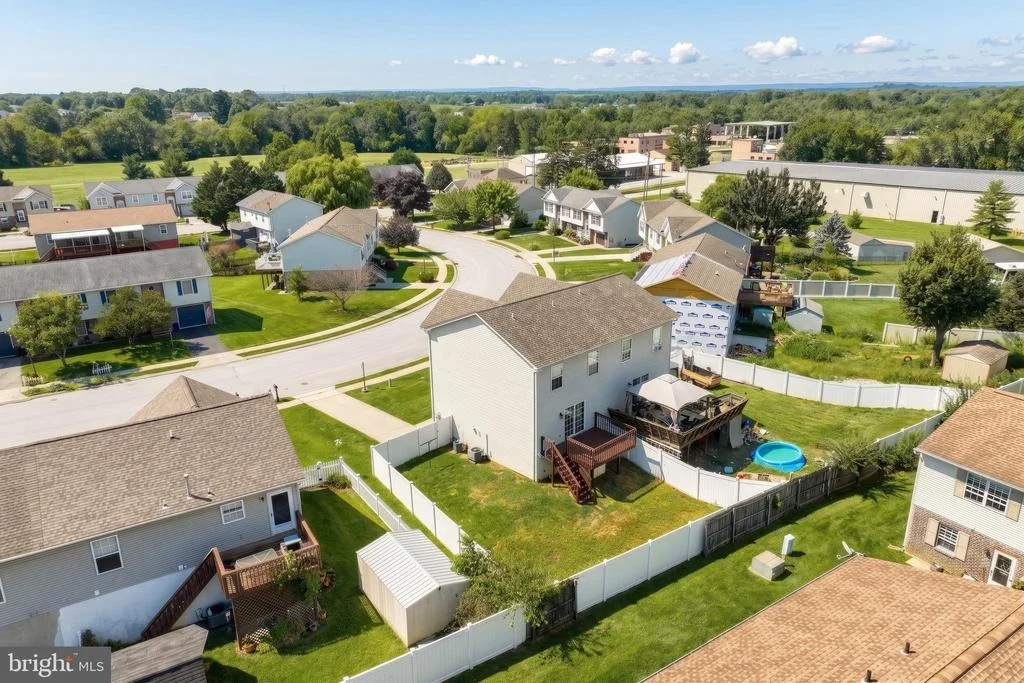 Photo of 24 SQUIRE CIRCLE