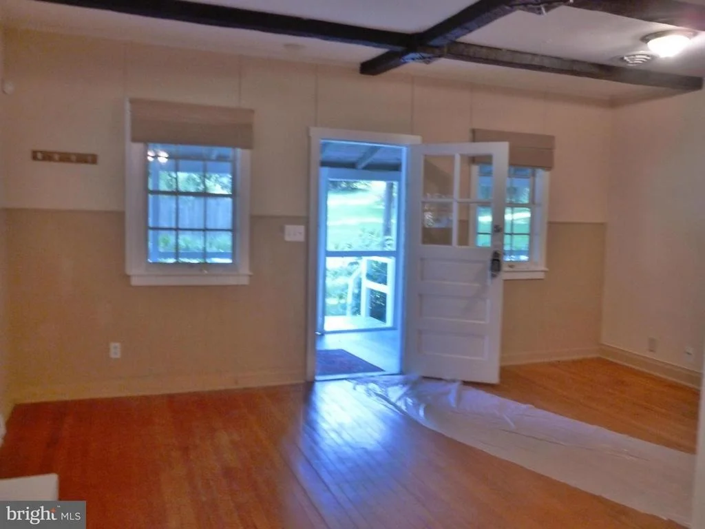 Photo of 6015 POPLAR ROAD