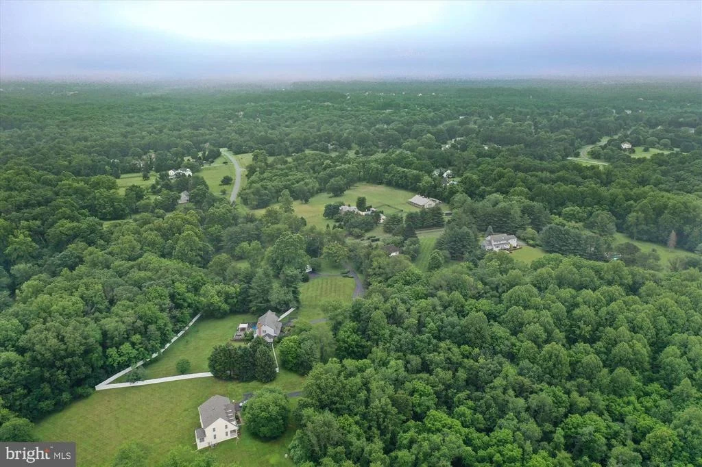 Photo of 22217 CREEKVIEW DRIVE
