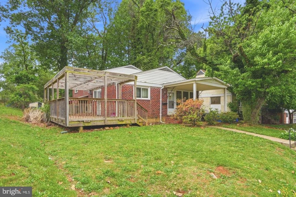 Photo of 5908 WINNER AVENUE