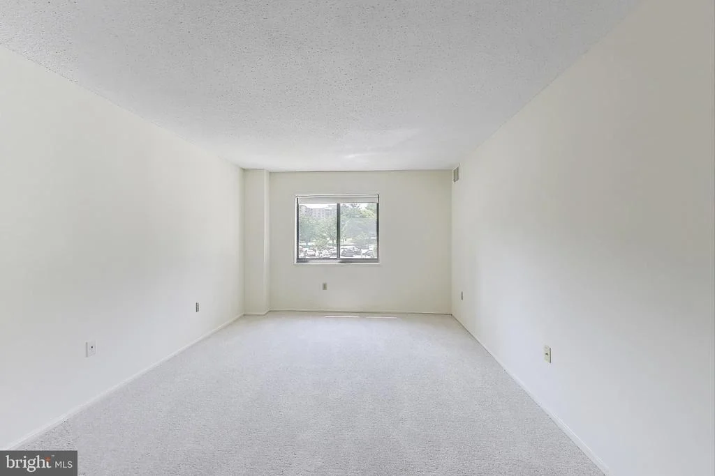 Photo of Unit 115 at 15100 INTERLACHEN DRIVE