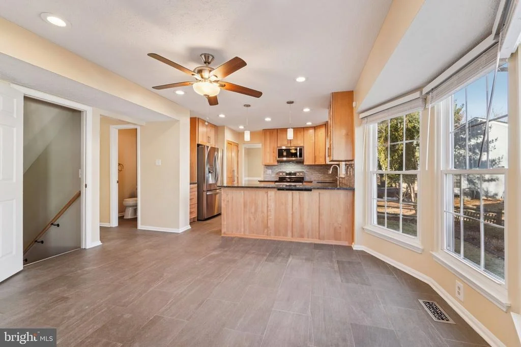 Photo of 216 BOOKHAM LANE