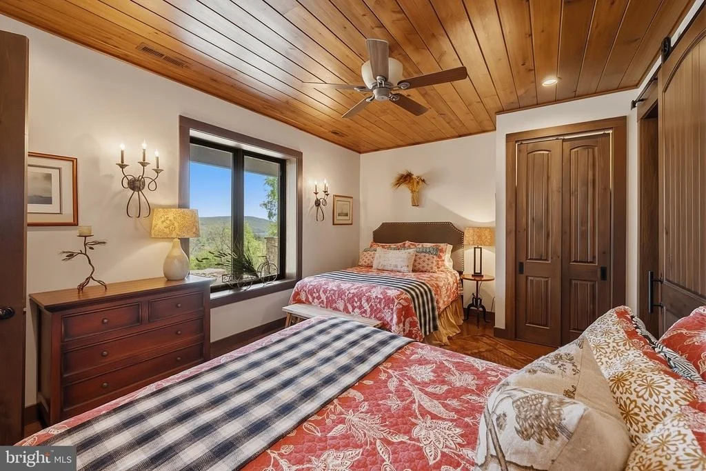 Photo of 2250 MARSH HILL ROAD