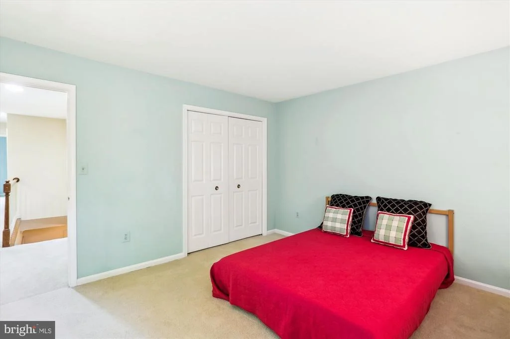 Photo of 22217 CREEKVIEW DRIVE