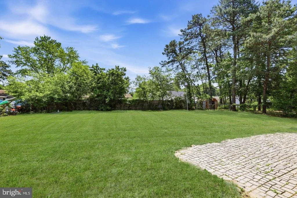 Photo of 203 SENECA TRAIL