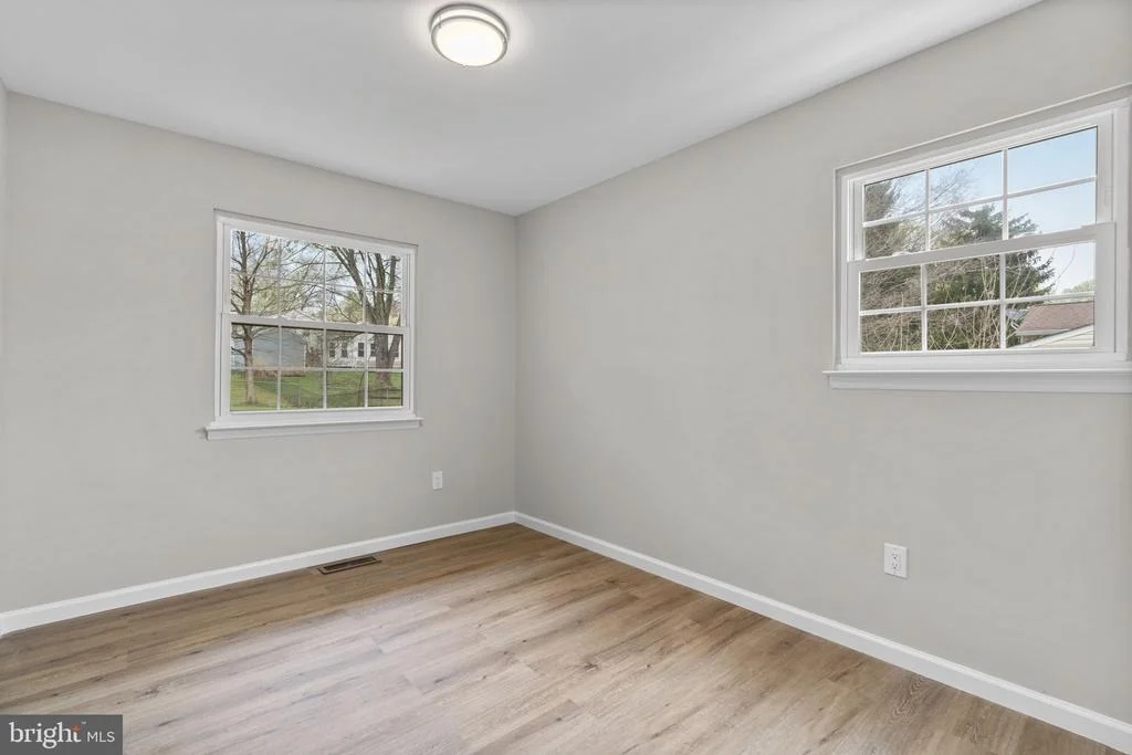 Photo of 24320 LOG HOUSE ROAD
