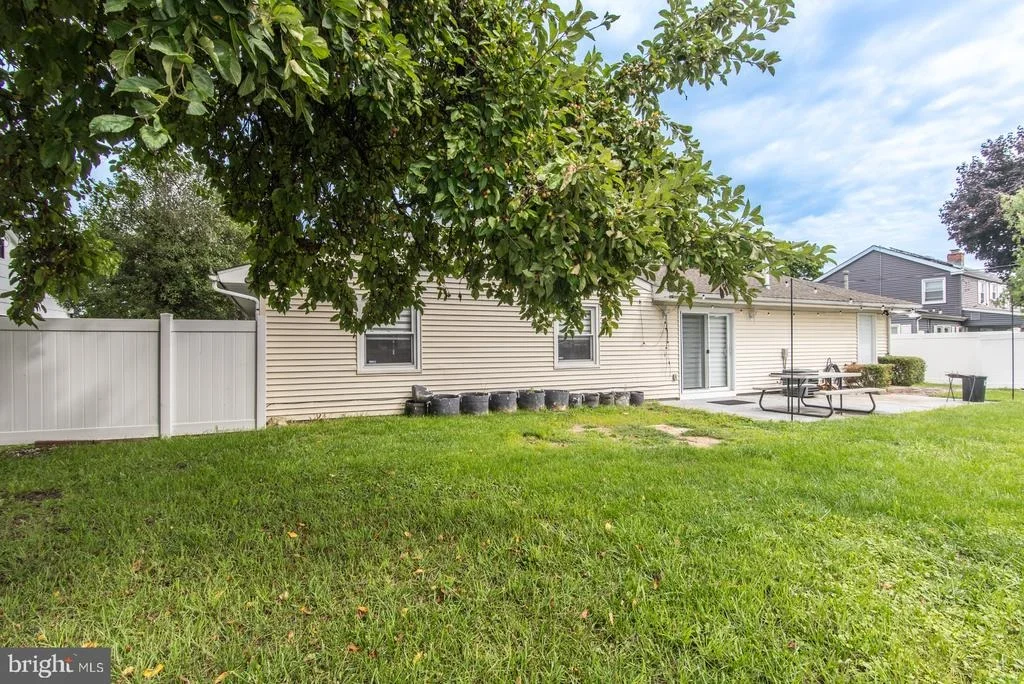 Photo of 28 GIMBLE LANE