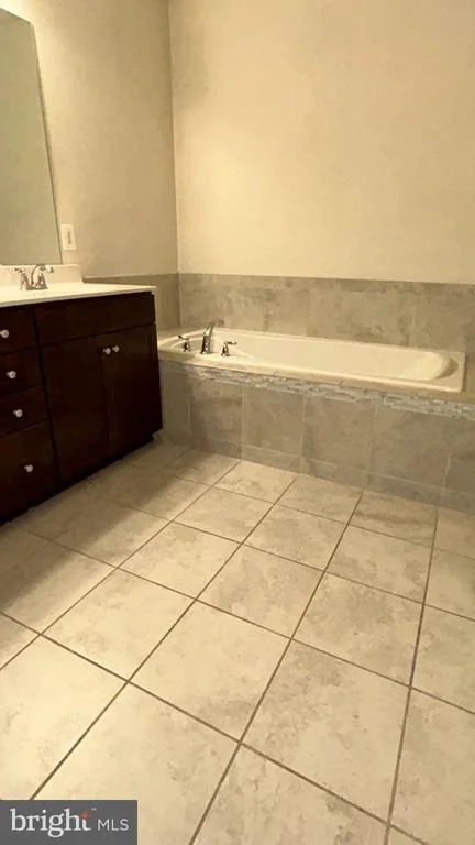 Photo of 6104 HUNT WEBER DRIVE