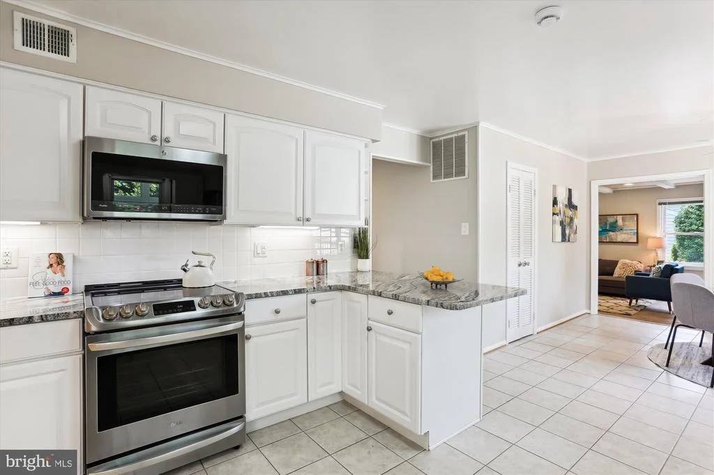Photo of 16724 SHEA LANE