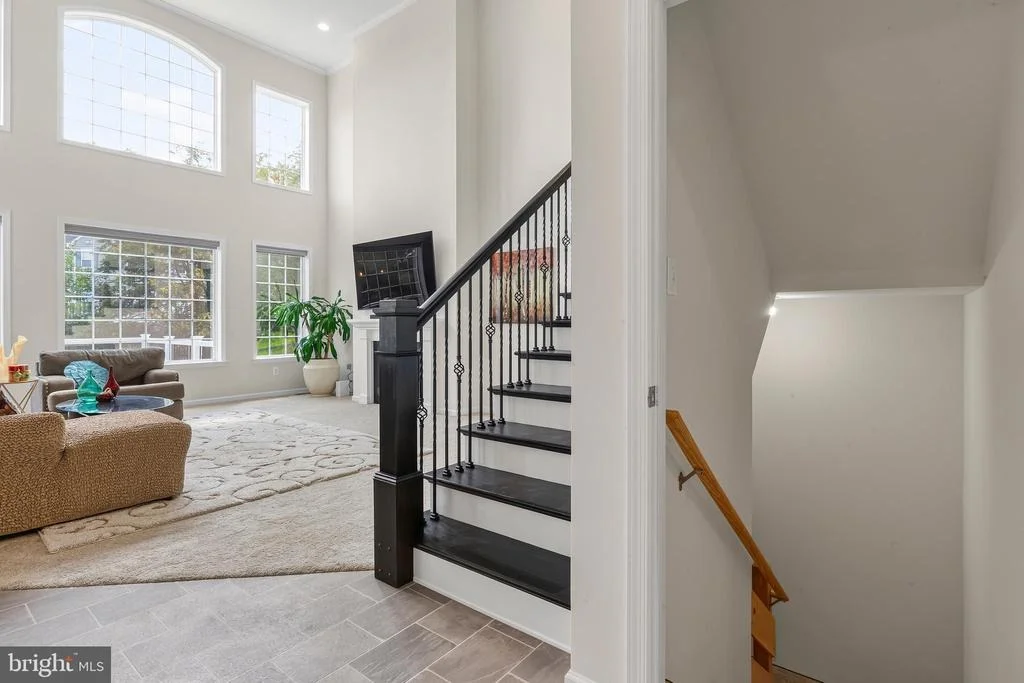 Photo of 2754 HILLFIELD DRIVE