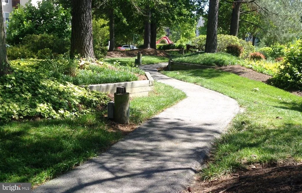 Photo of Unit 1331 at 1331 SCHOONER LOOP