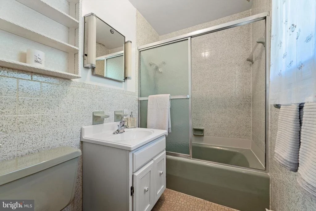 Photo of 185 SHEPHERD LANE