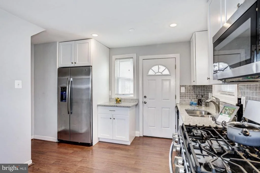 Photo of 403 E UNIVERSITY BOULEVARD