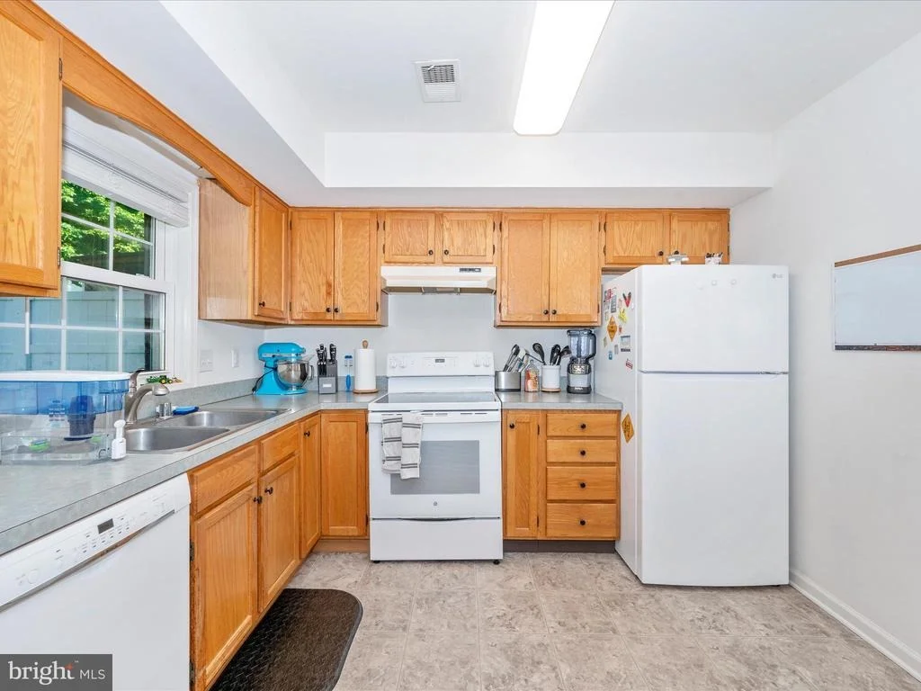 Photo of 10116 SAINT GEORGE CIRCLE