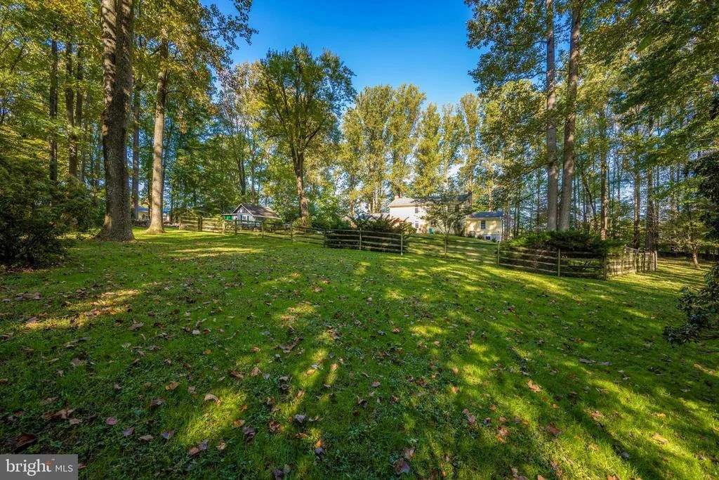 Photo of 18605 BROOKE ROAD