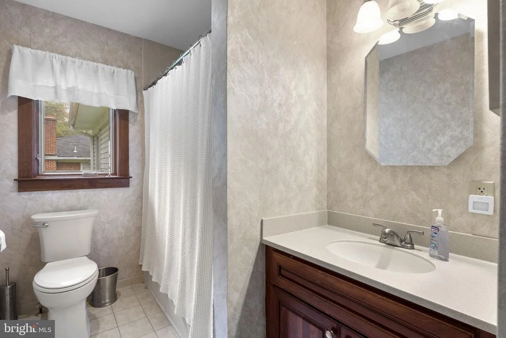 Photo of 1124 TANLEY ROAD