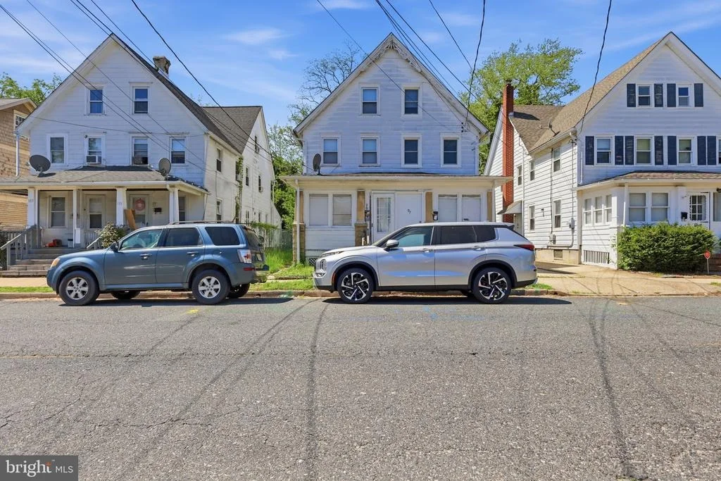 Photo of 99 CHESTNUT STREET