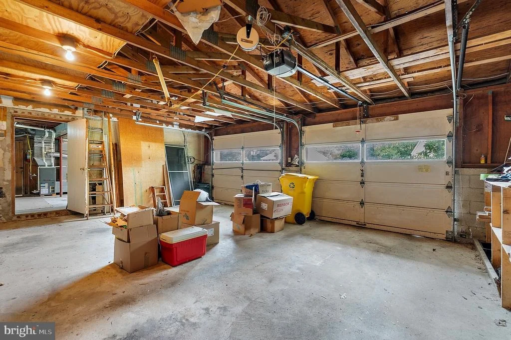 Photo of 130 CIRCLE ROAD