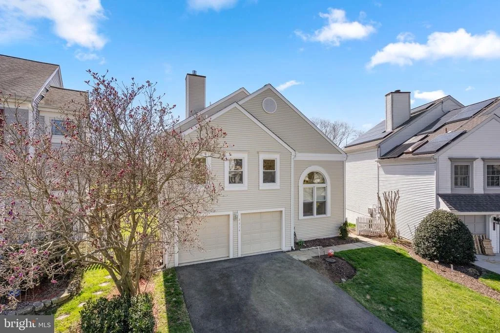Photo of 2314 PONDSIDE TERRACE