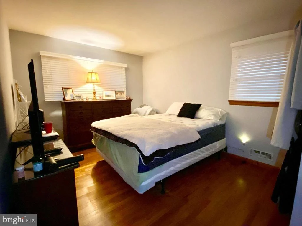Photo of 418 MIDSTREAMS ROAD