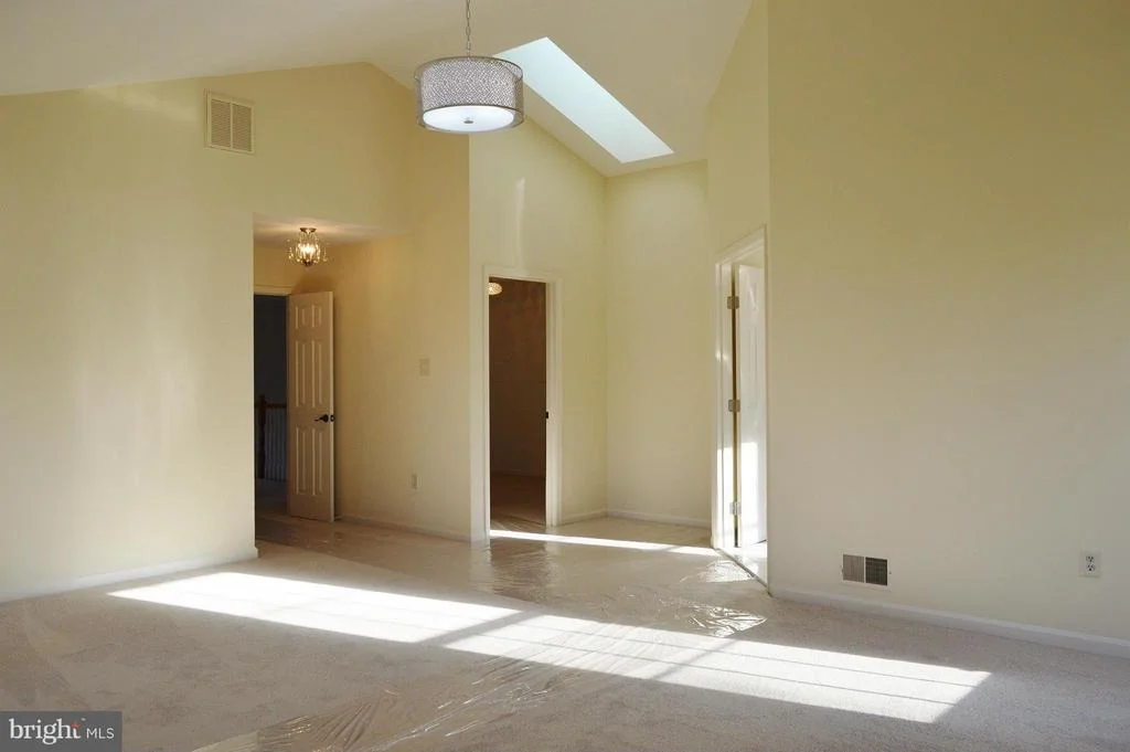 Photo of 6404 STREAM VALLEY WAY