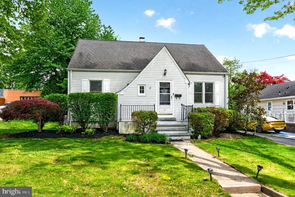 Photo of 6 DAWES AVENUE