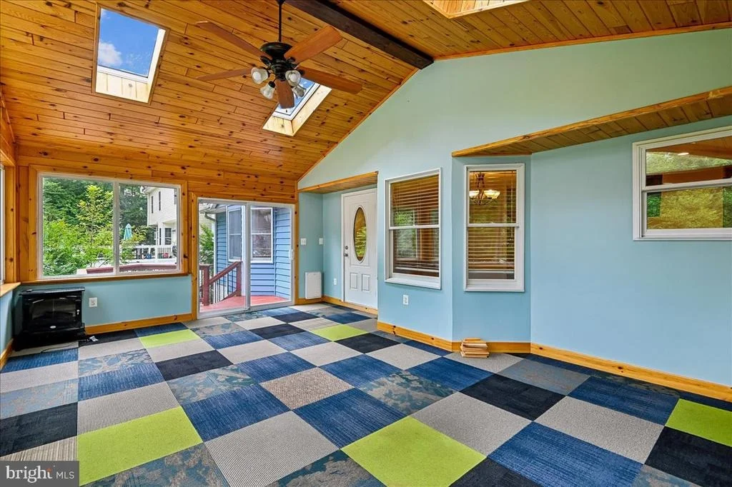 Photo of 3592 FONTRON DRIVE