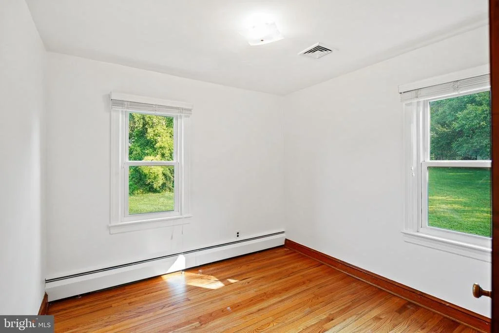 Photo of 4763 LINTHICUM ROAD