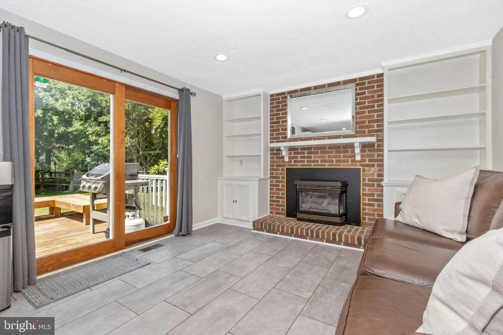 Photo of 1101 WINDMILL LANE