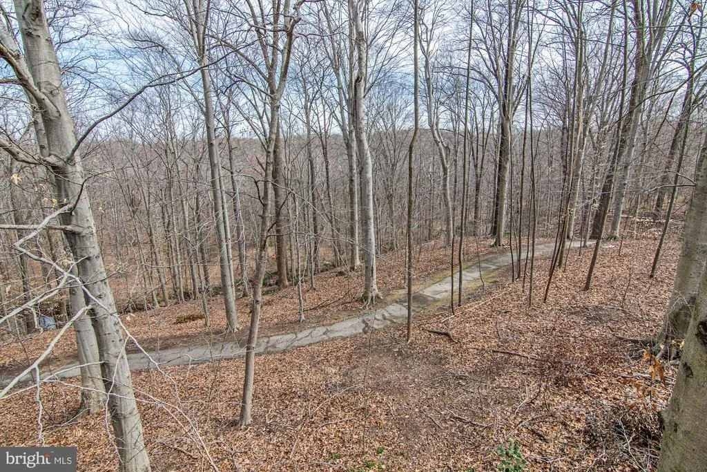 Photo of 8106 DEERCREEK PLACE