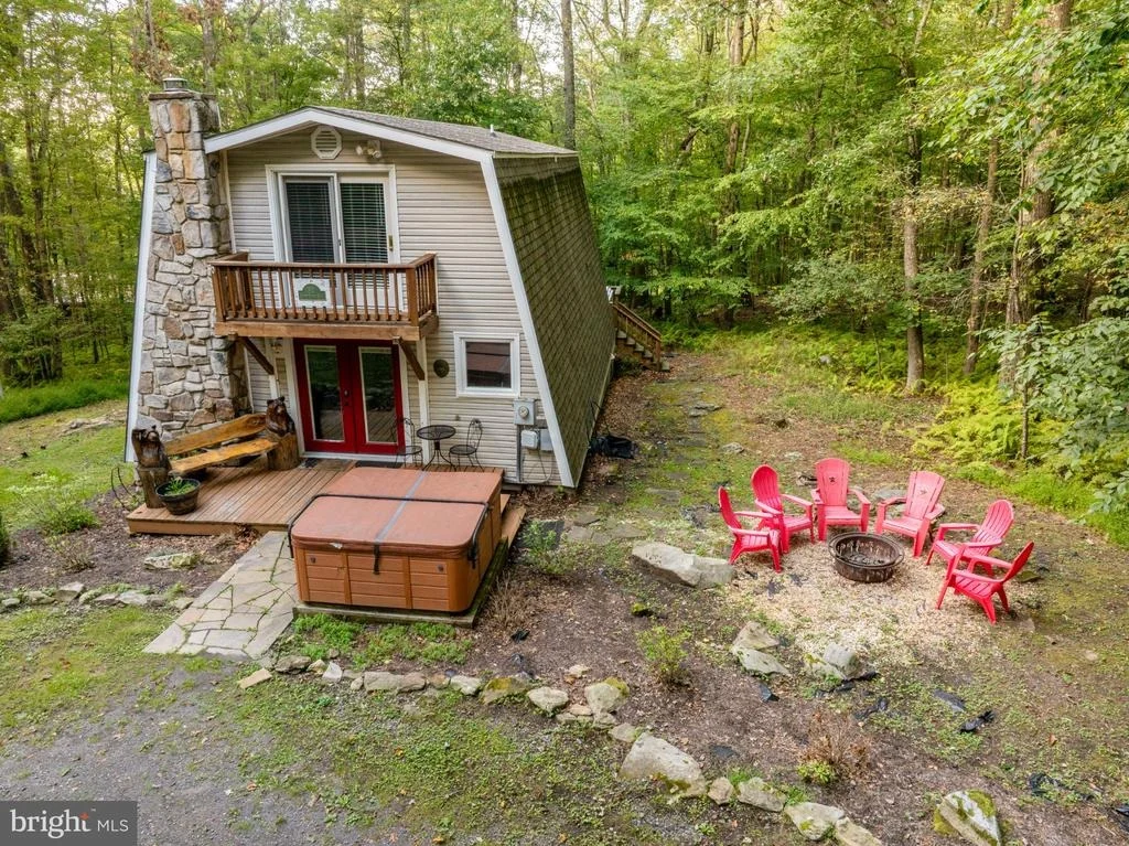 Photo of 80 N RIDGE ROAD