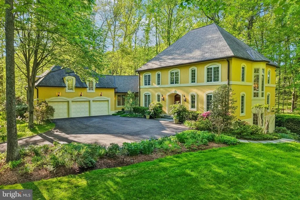 Photo of 13798 LAKESIDE DRIVE