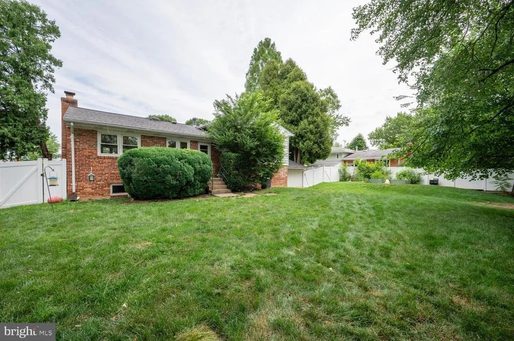 Photo of 7011 SEA CLIFF ROAD
