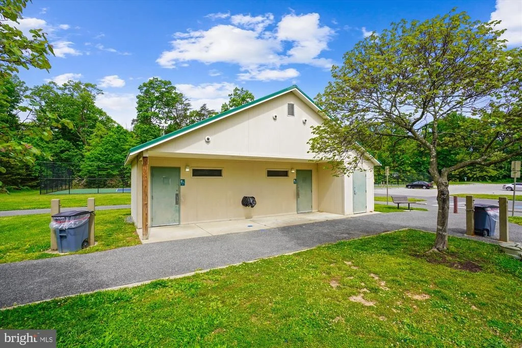 Photo of 10117 HIGH RIDGE ROAD