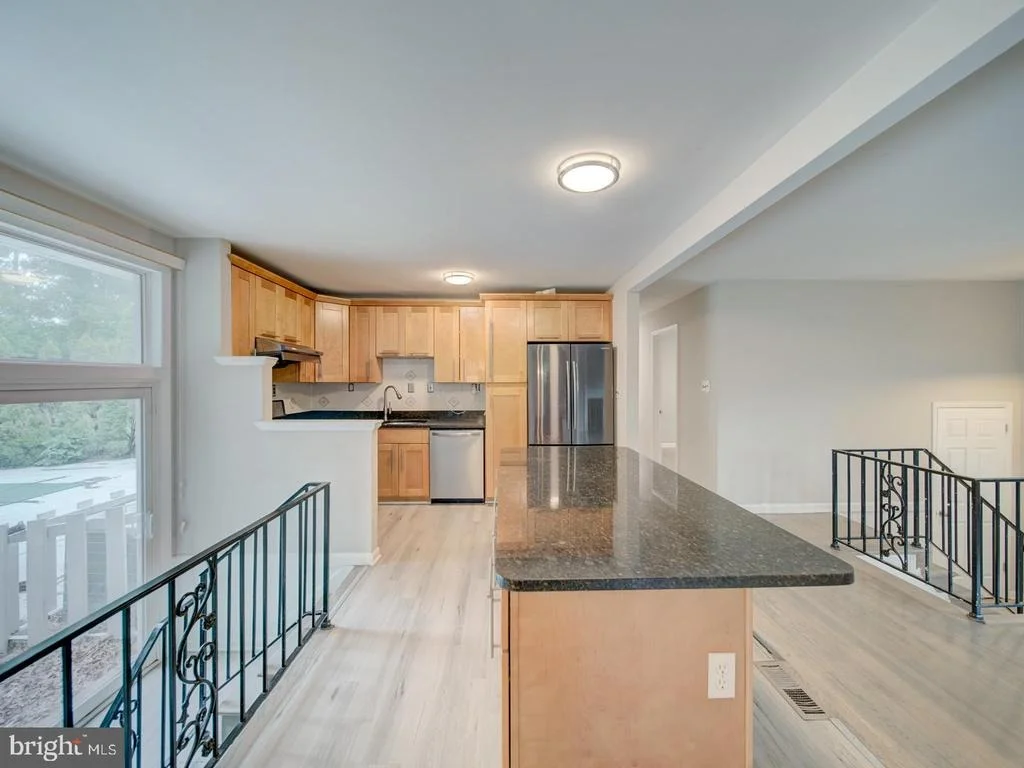 Photo of 4837 RANDOLPH DRIVE