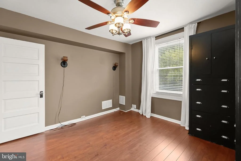 Photo of 2708 EVERGREEN AVENUE