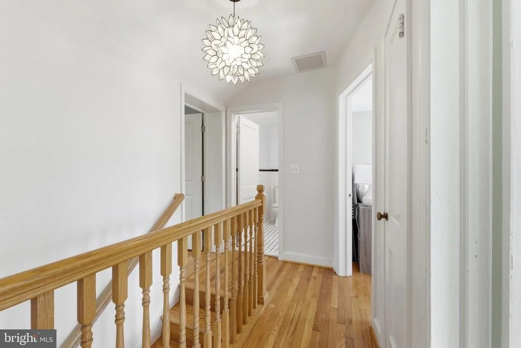 Photo of 1102 MEURILEE LANE