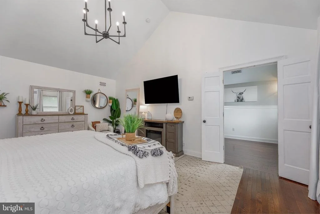 Photo of 428 WASHINGTON AVENUE