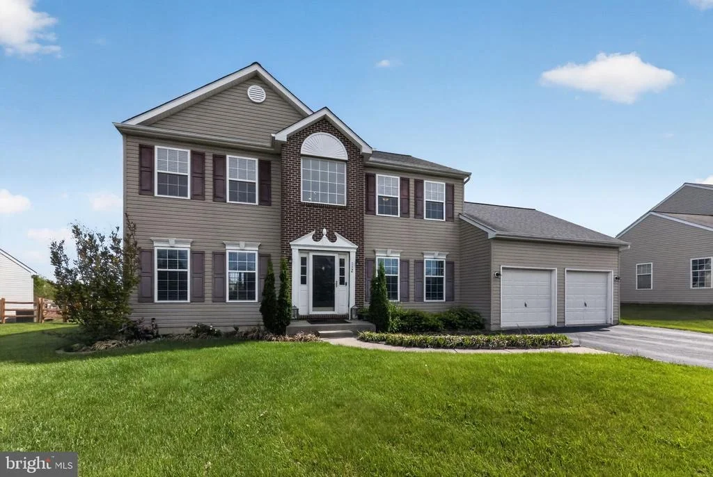 Photo of 112 OLIVINE CIRCLE