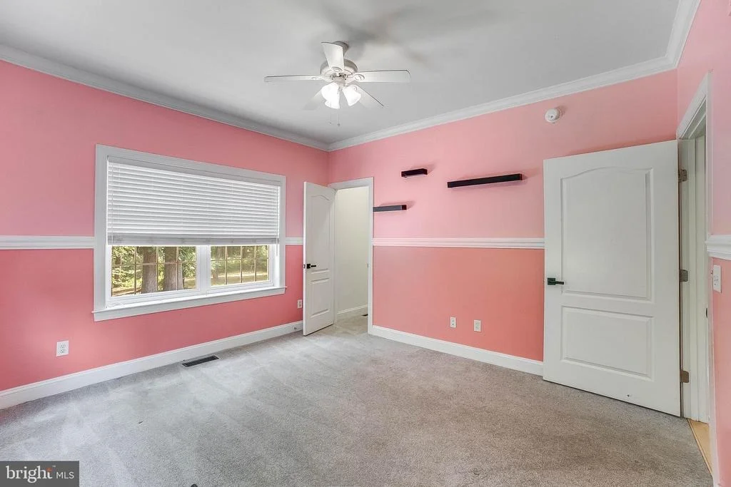 Photo of 33015 FOREST KNOLL DRIVE