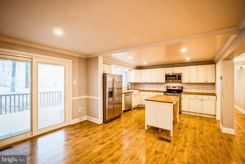 Photo of 16080 DEER PARK DRIVE