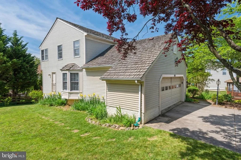 Photo of 243 GRANGE HALL DRIVE