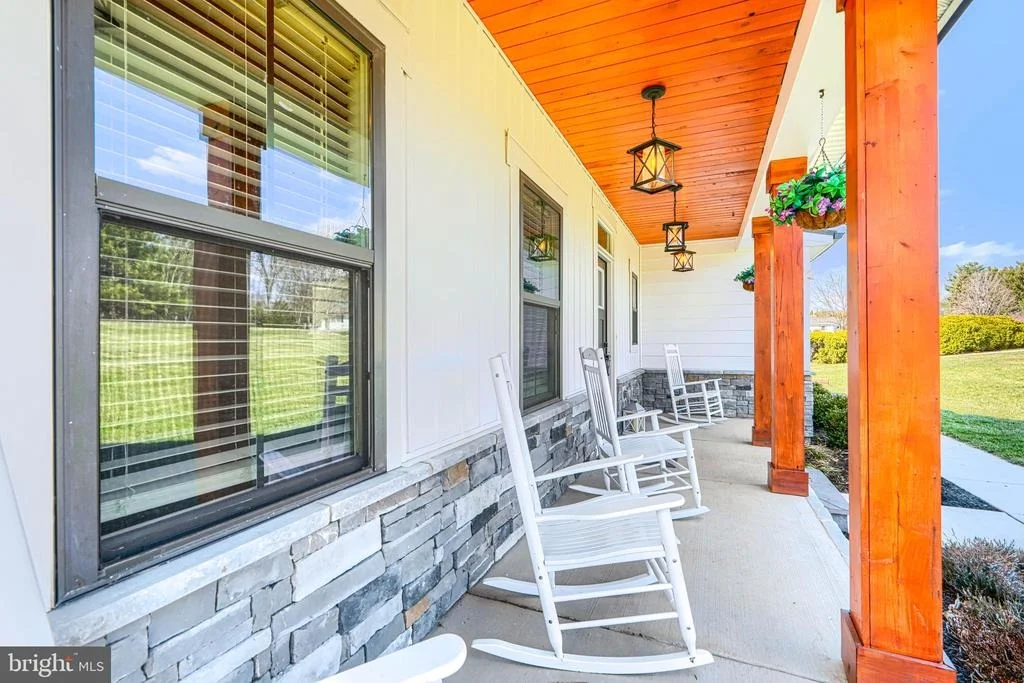 Photo of 2553 HANOVER PIKE