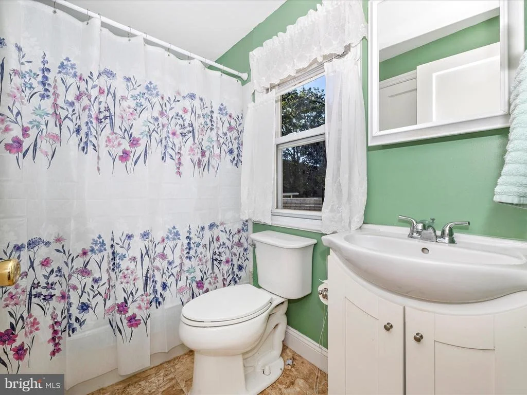 Photo of 1101 FAIRVIEW ROAD