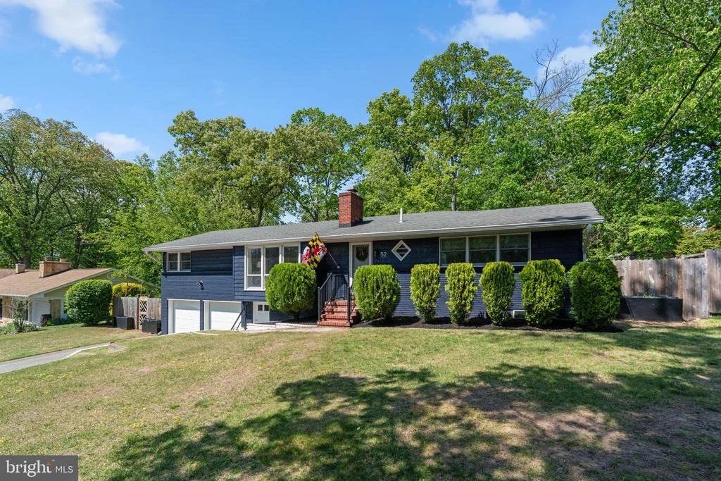 Photo of 52 SUNSET DRIVE