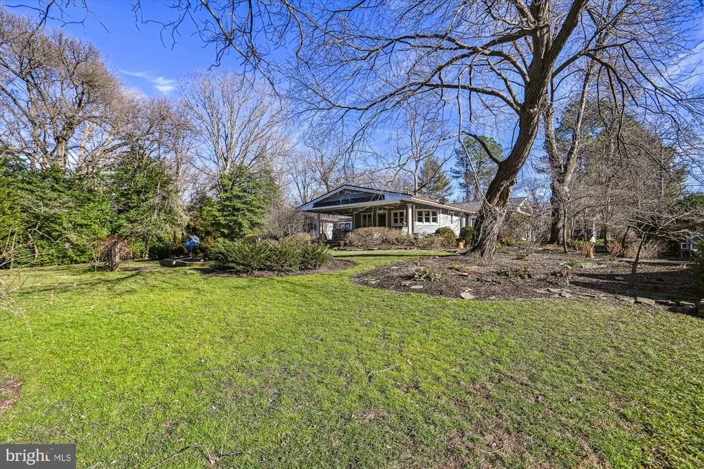 Photo of 11744 STUART MILL ROAD