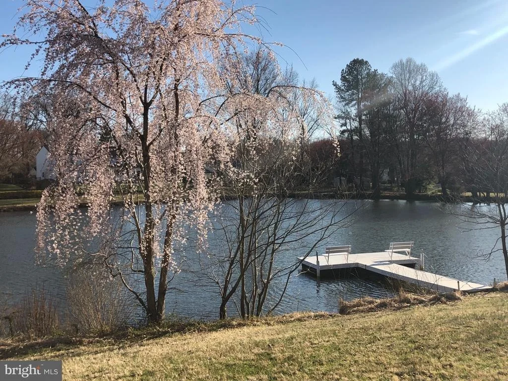 Photo of 2507 W MEREDITH DRIVE